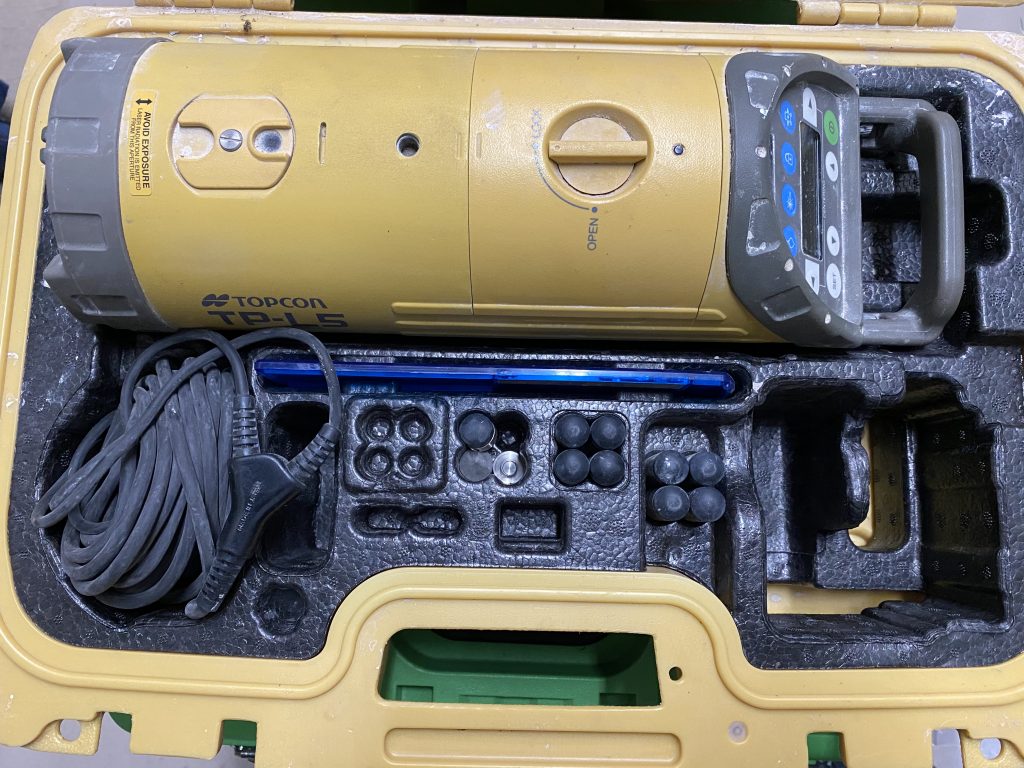 Topcon Tp L G Green Beam Sewer Pipe Laser Case Target W Remote Control