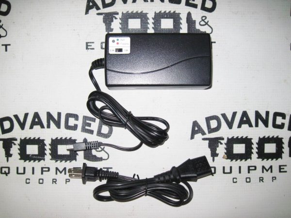 USA! New Leica GKL22 Replacement Charger GEB68 GEB70 GEB77 GEB79 GEB83 TPS100