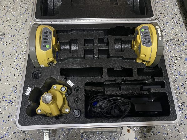 Topcon Base Rover Machine Mount Topcon Hiper V Base & Rover GPS RTK Glonass | Advanced Tool & Equipment