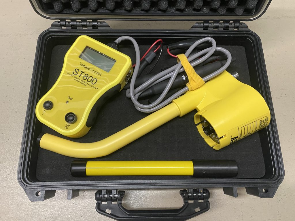 Bierer ST800 w/ ST500 Receiver Probe & Case – Advanced Tool & Equipment
