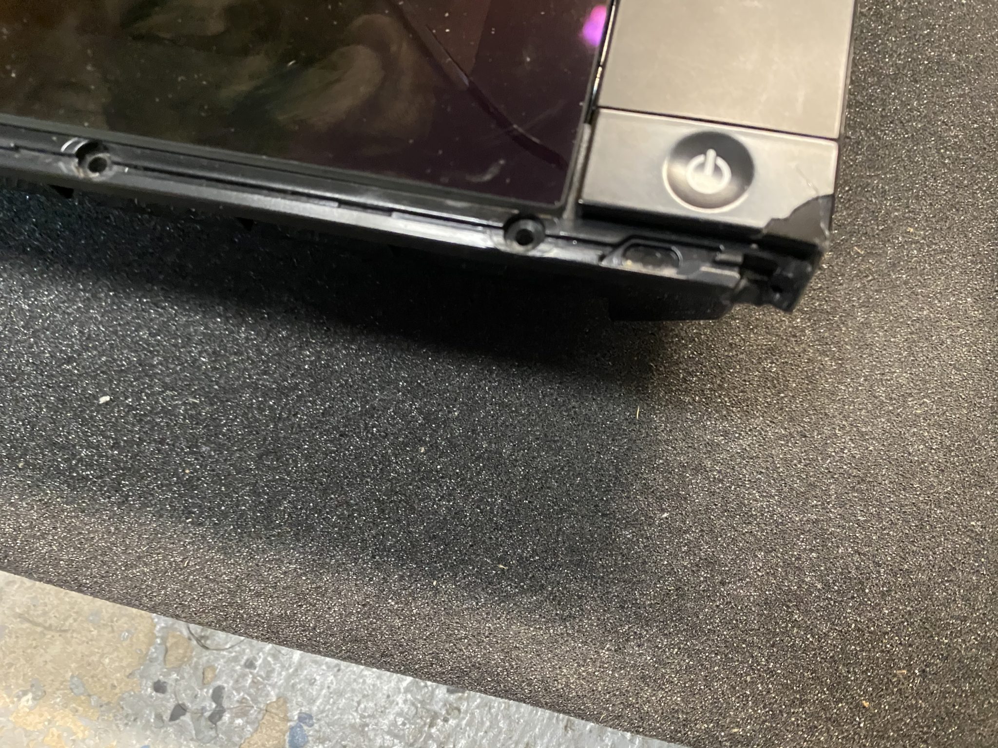 Simrad NSS12 EVO2 Marine Chart Plotter GPS (Cracked LCD) Advanced