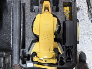 Topcon GTS-233W Total Station Transit